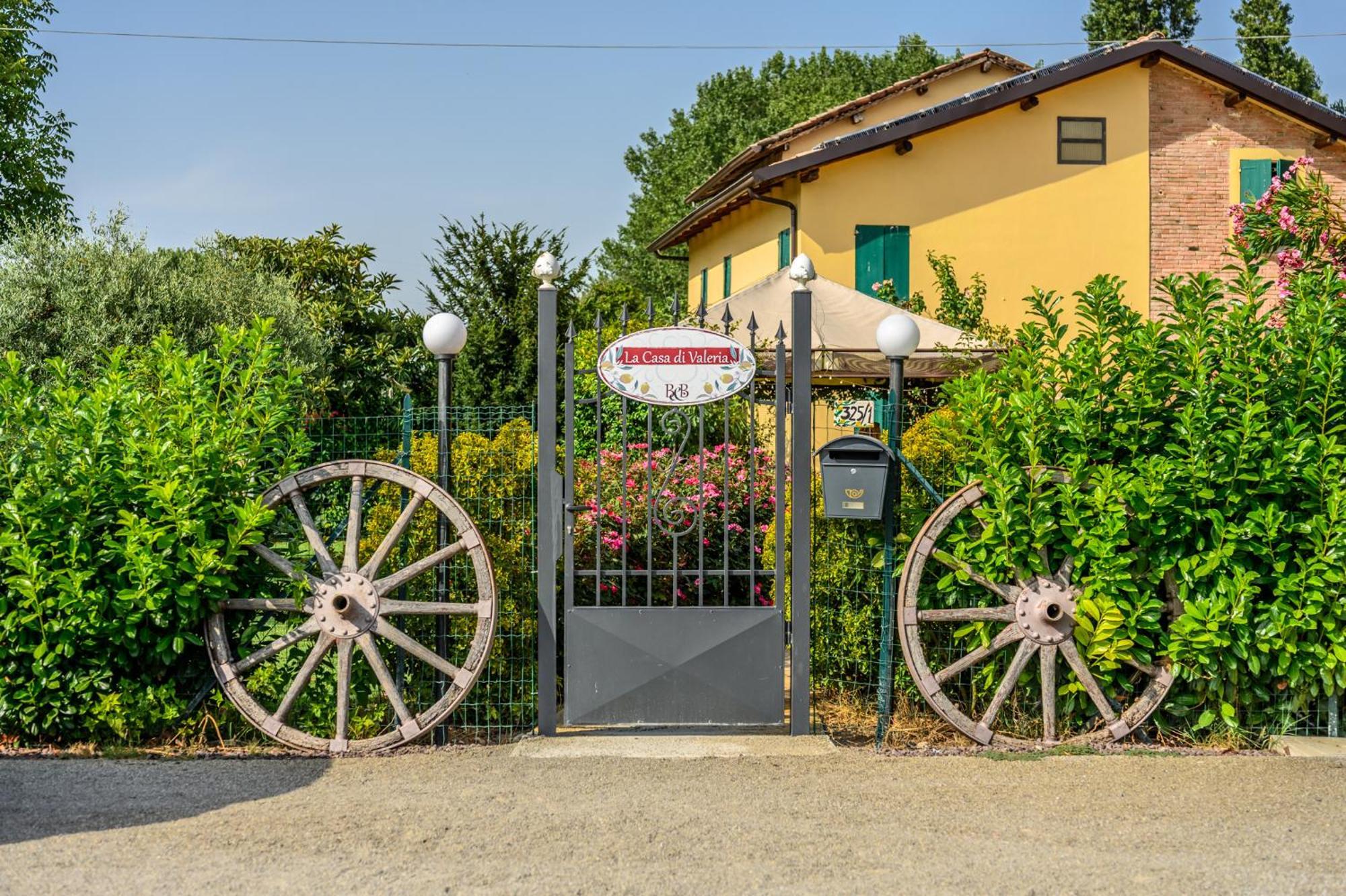 La Casa Di Valeria - Modena Bed & Breakfast Exterior photo